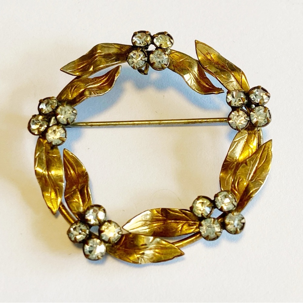 Vintage 12K Gold Filled Floral Wreath Brooch with Clear Rhinestones